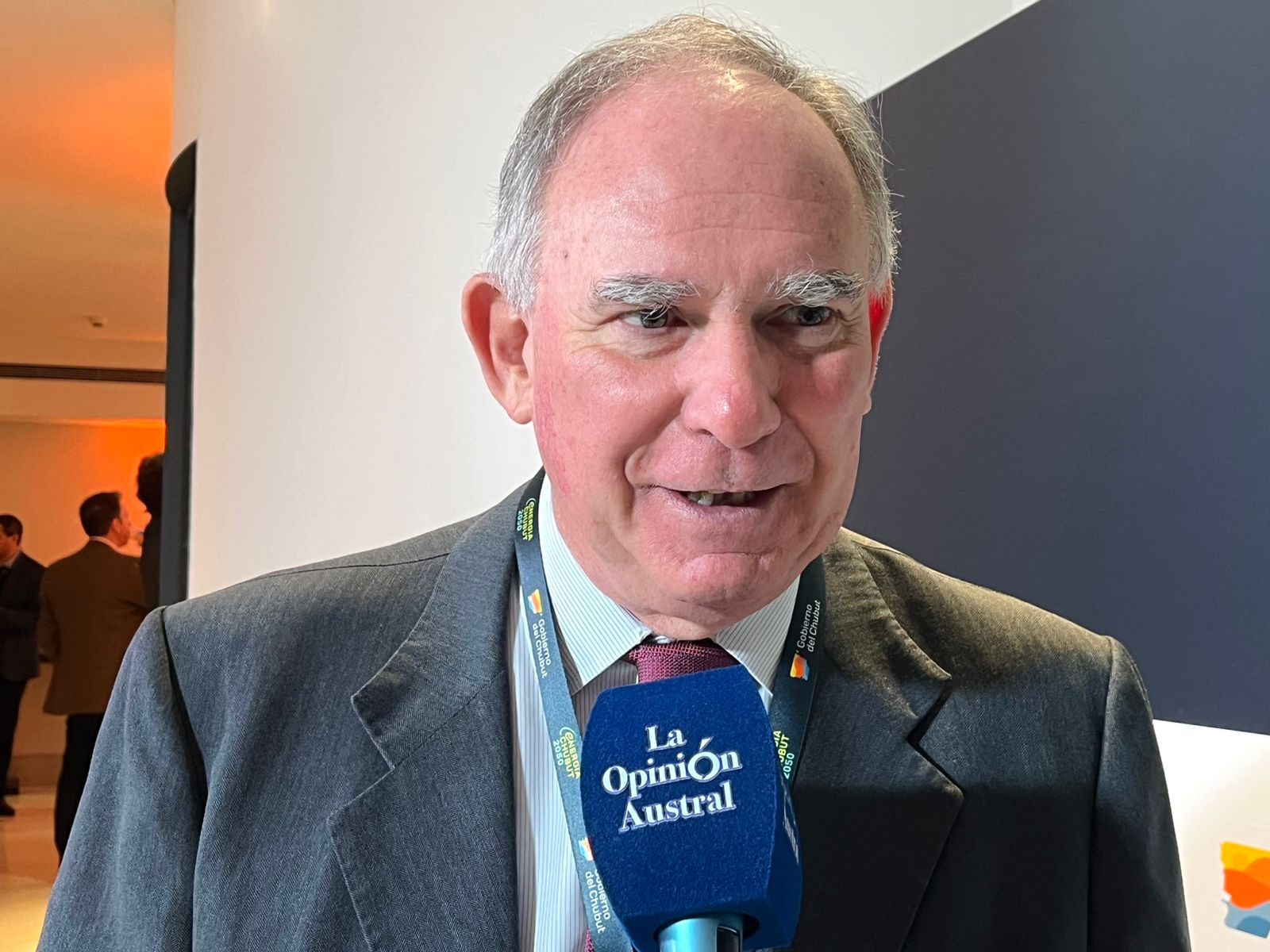  Luis Lucero, secretario de Minería de Nación, con La Opinión Austral.