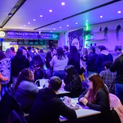 Gran participación en “La Noche de las Cafeterías” en Río Gallegos