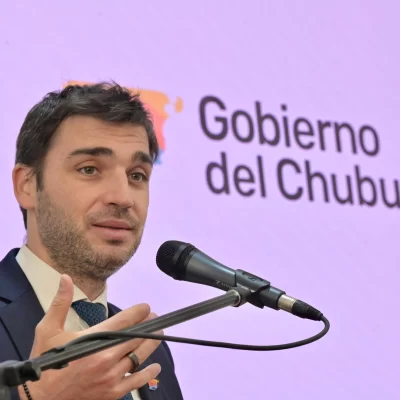 Torres: “Los camiones chilenos que ingresan a nuestras rutas tienen que pagar por el mantenimiento”