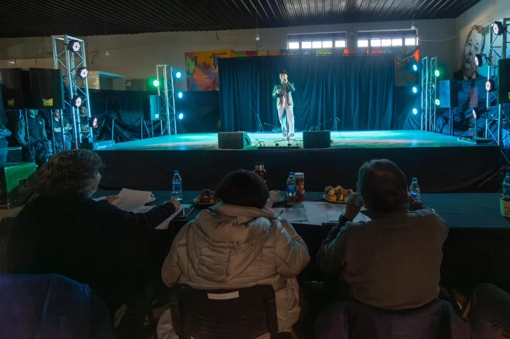 SELECTIVO-DEL-FESTIVAL-FOLCLORICO-DE-LA-PATAGONIA--728x485 SELECTIVO-DEL-FESTIVAL-FOLCLORICO-DE-LA-PATAGONIA--728x485
