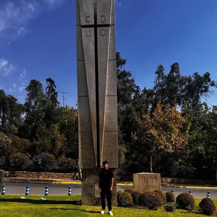 La vida después del salto: cómo entrena Thiago Chacón en Universidad Católica
