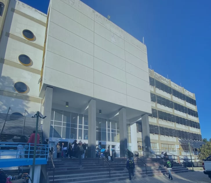  La investigación se realizó en base a estudiantes de la sede Comodoro Rivadavia de la Universidad San Juan Bosco.