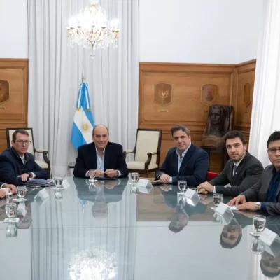 Claudio Vidal y gobernadores se reunieron con Guillermo Francos por la caída de la coparticipación