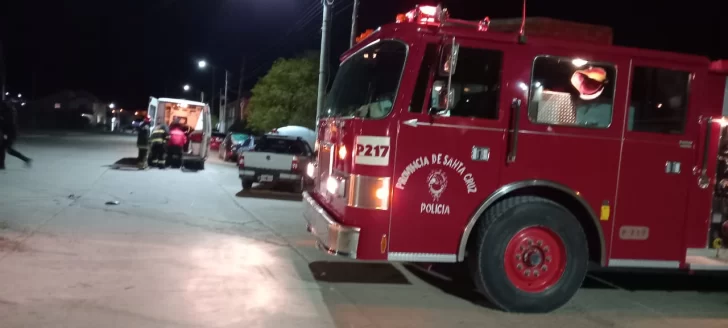 Una policía con lesiones tras un choque entre un patrullero y una camioneta guiada por un hombre alcoholizado