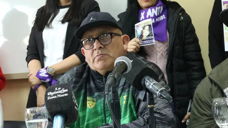  Mario Aybar, padre de la joven. (FOTO: TAMARA MORENO/LA OPINIÓN AUSTRAL).