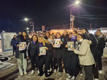 A diez años del Ni Una Menos, realizaron vigilia por el crimen de Antonella Aybar