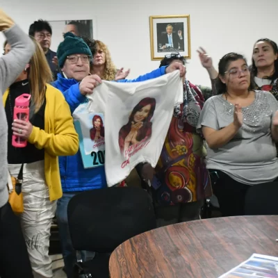 El impacto de la condena a Cristina en el PJ Santa Cruz: “Vamos a resistir en la calle, con el pueblo”