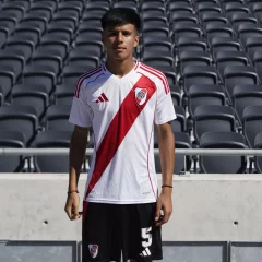 Con Leo Luna de “5”, River goleó 3-0 en San Juan y ya es cuarto en la tabla