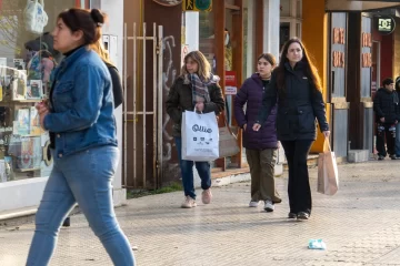 Las compras de último momento por el Día del Padre en Río Gallegos Las compras de último momento por el Día del Padre en Río Gallegos