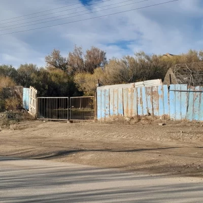 Dos hermanos fueron hospitalizados tras un enfrentamiento a mano armada en Caleta Olivia