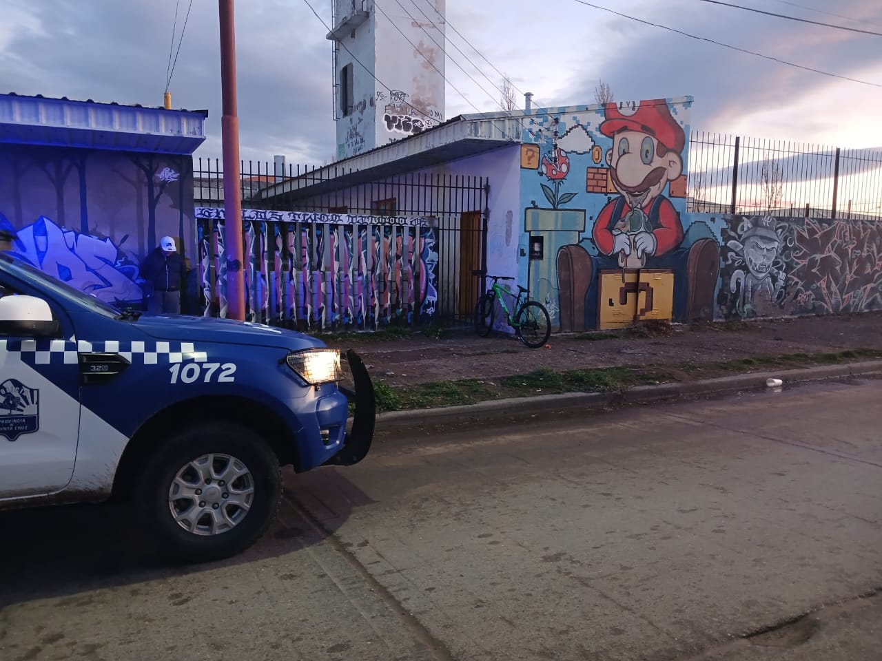  Móvil de la policía local. (FOTO: POLICÍA DE SANTA CRUZ).
