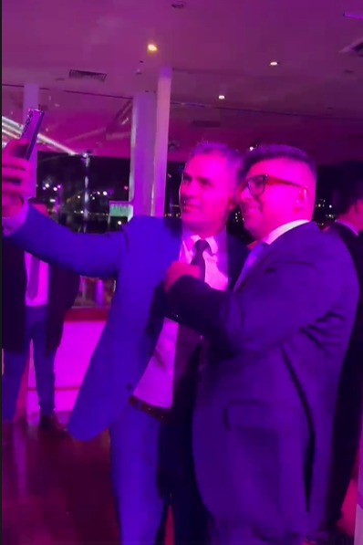  La selfie que se sacó Guzmán con Martín Menem.