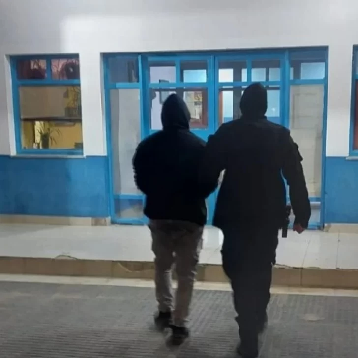 Habló la defensa del joven que fue detenido por el primer homicidio en Caleta Olivia Habló la defensa del joven que fue detenido por el primer homicidio en Caleta Olivia