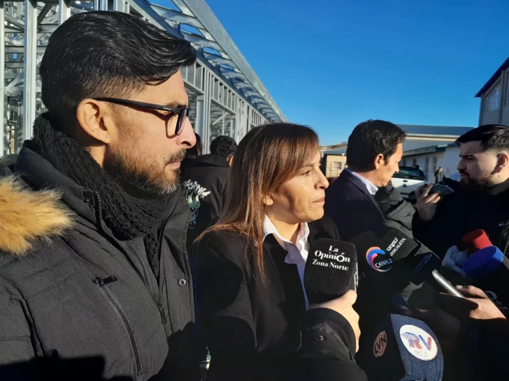 Iris Rasgido recorrió el reinicio de las obras del Secundario N° 43: “Necesitamos este edificio, la escuela ha esperado mucho tiempo”