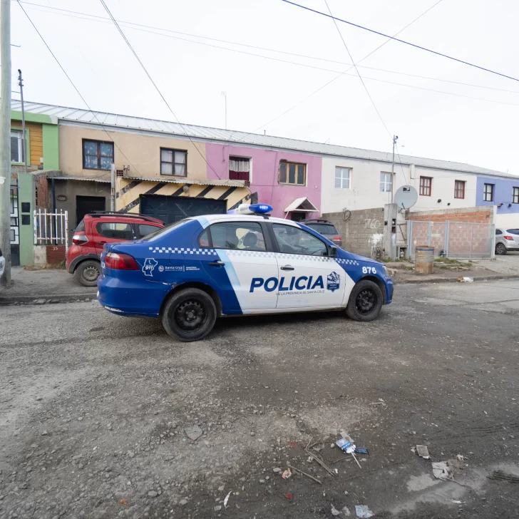 Violencia en Río Gallegos: detuvieron a un hombre que amenazó a otro con un arma Violencia en Río Gallegos: detuvieron a un hombre que amenazó a otro con un arma