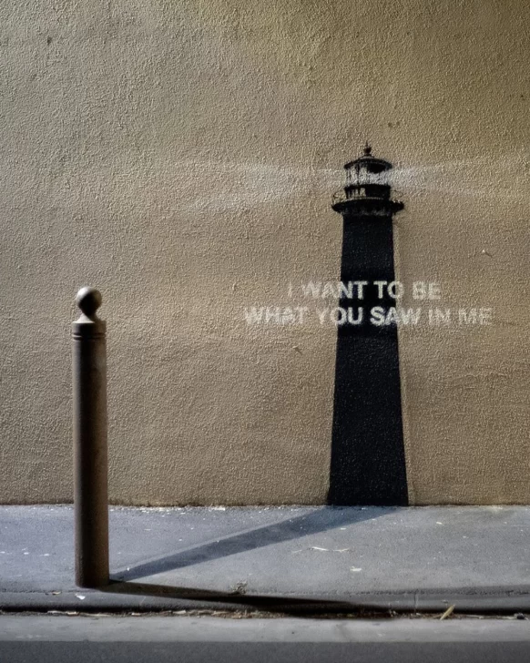 Reaparece Banksy con un nuevo graffiti en Marsella y reaviva el misterio