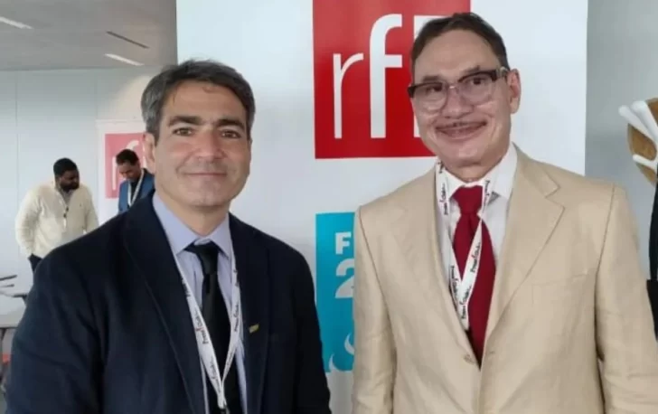 #LA17 refuerza su alianza con Radio Francia Internacional en el Encuentro de Radios en París