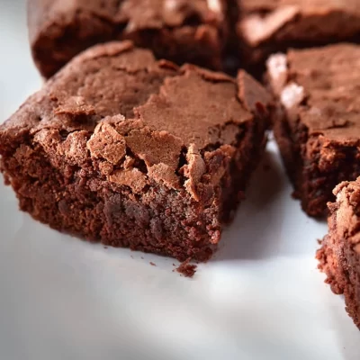 Receta de brownie casero rápida y fácil, con pocos ingredientes
