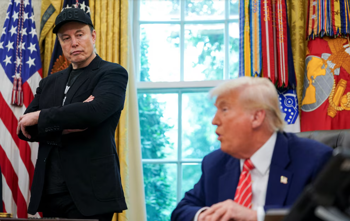 Musk apuntó contra Trump: pidió juicio político y lo acusó de estar en la lista de Epstein