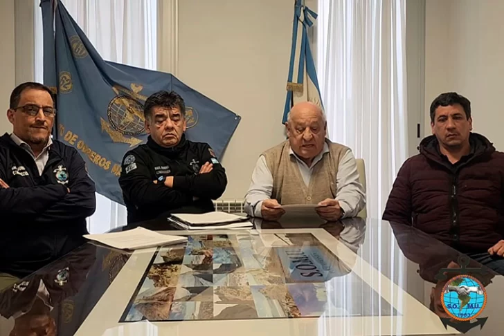  El secretario general del SOMU, Raúl Durdos, dio a conocer la contraoferta que llevarán a la mesa de negociación.