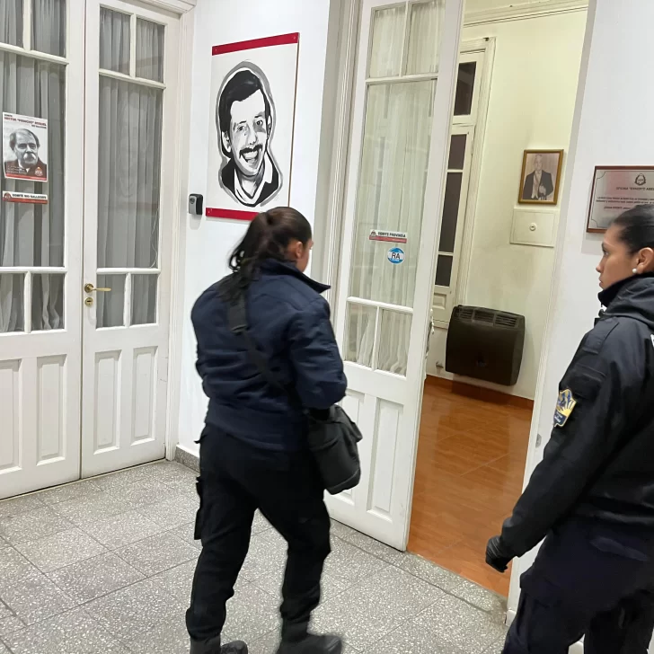Escándalo en la UCR: El presidente de la Junta Electoral explicó porqué se llevó la documentación