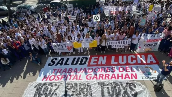 El Gobierno anunció un aumento salarial a residentes del Hospital Garrahan para frenar el conflicto