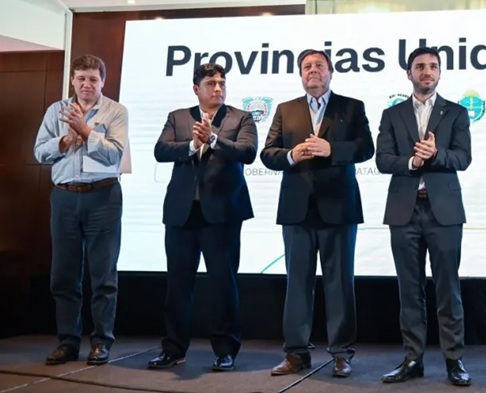 Gustavo Melella, Claudio Vidal, Alberto Weretilneck e Ignacio Torres debatirán acciones conjuntas. Gustavo Melella, Claudio Vidal, Alberto Weretilneck e Ignacio Torres debatirán acciones conjuntas.