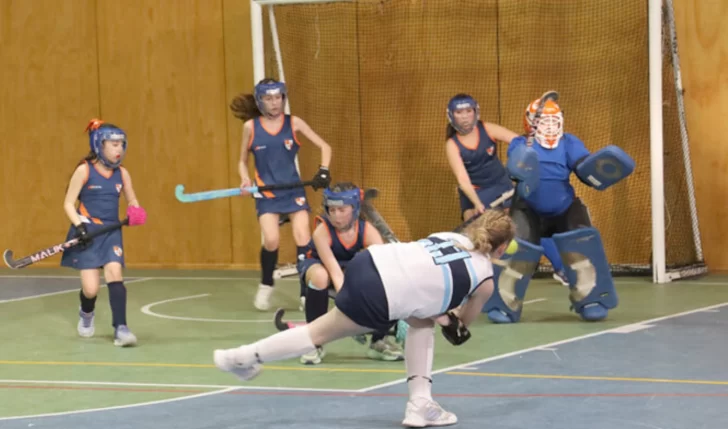 La liga santacruceña de hockey con fecha en Punta Arenas