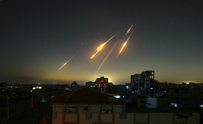 Irán lanzó una advertencia mundial tras la muerte de su jefe militar: “Esta noche ocurrirá una gran sorpresa que el mundo recordará durante siglos”