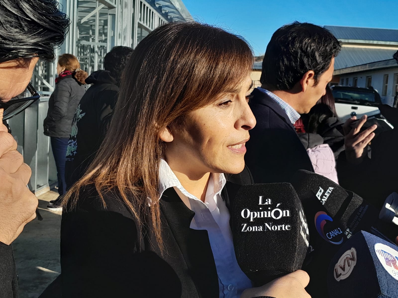  La presidenta del Consejo de Educación Provincial, Iris Rasguido, dio detalles de otras obras y reparación que se están realizando en los colegios de Santa Cruz.