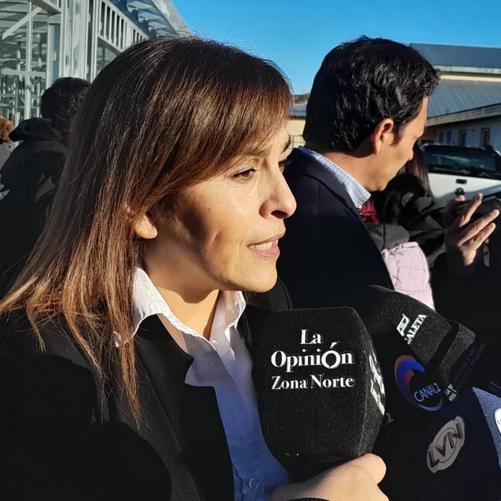 Iris Rasgido confirmó que habrá paritaria docente en julio y hizo un llamado al diálogo con los gremios Iris Rasgido confirmó que habrá paritaria docente en julio y hizo un llamado al diálogo con los gremios