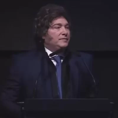 Javier Milei criticó duramente a Axel Kicillof: “Pichón de Stalin”