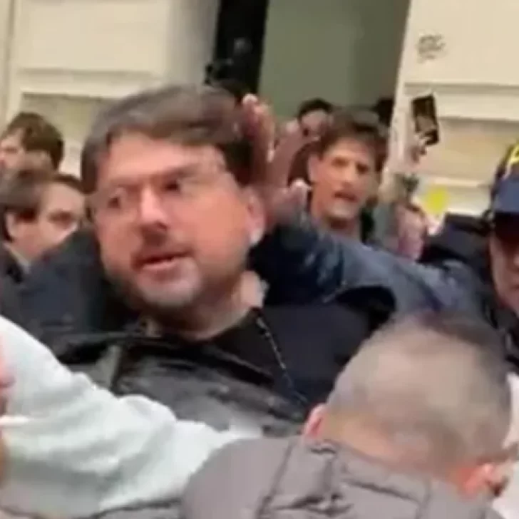 Detuvieron a Juan Grabois durante la toma del Instituto Perón