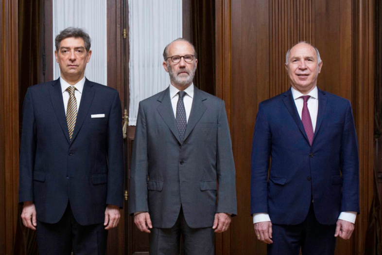 Los jueces de la Corte Suprema de Justicia de la Nación, Horacio Rosatti (Presidente), Carlos Rosenkrantz (Vicepresidente) y Ricardo Lorenzetti.