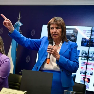Patricia Bullrich contra el “Grito Federal”: “Es un kirchnerismo de baja intensidad” Patricia Bullrich contra el “Grito Federal”: “Es un kirchnerismo de baja intensidad”