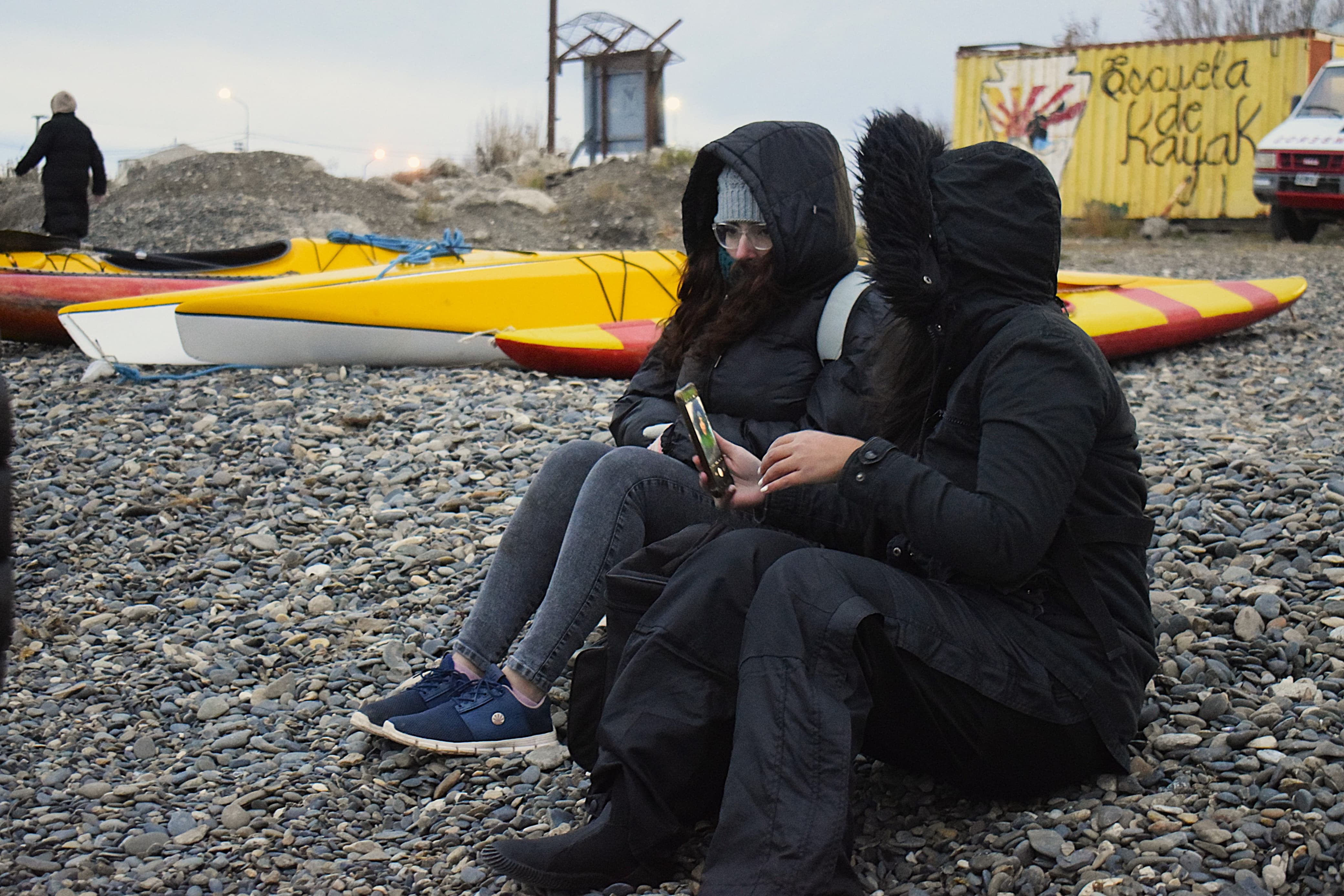 Río Gallegos celebró “La Noche Más Larga” en la costanera con actividades dentro y fuera del agua