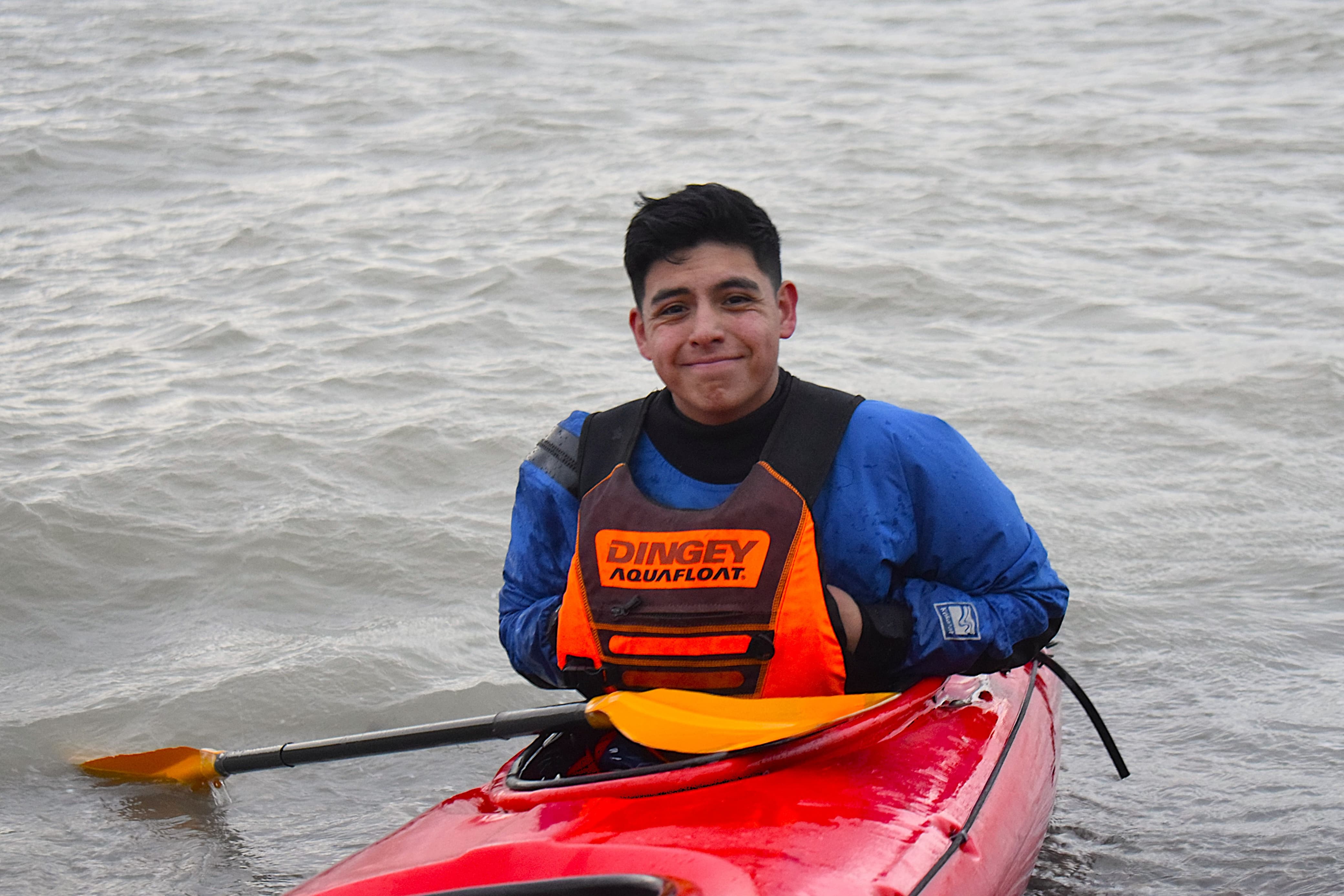 Río Gallegos celebró “La Noche Más Larga” en la costanera con actividades dentro y fuera del agua