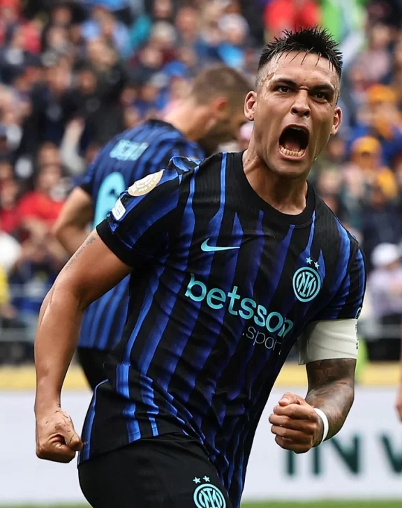  Inter venció de manera agónica 2-1 al Urawa Red Diamonds con goles de los argentinos Lautaro Martínez y Valentín Carboni. (REUTERS)