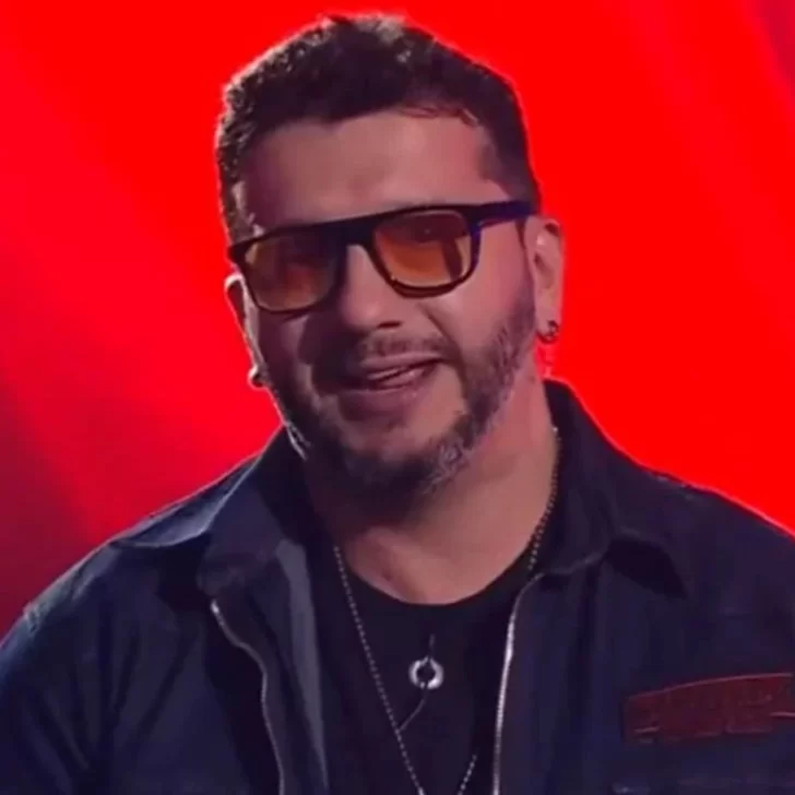 Luis González, el artista de Río Gallegos que se presentó en La Voz Argentina y deslumbró en “Lado V” Luis González, el artista de Río Gallegos que se presentó en La Voz Argentina y deslumbró en “Lado V”