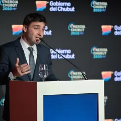 “Energía Chubut 2050”: Ignacio Torres destacó el récord de exportaciones y pidió acuerdos de largo plazo para potenciar la industria