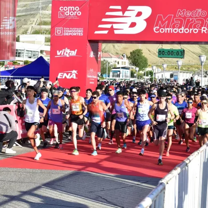 Se corre media maratón en la ciudad de Comodoro Rivadavia