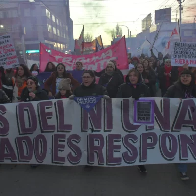 Río Gallegos marchó por el Ni Una Menos: diez años de lucha y un presente marcado por el femicidio de Antonella Aybar