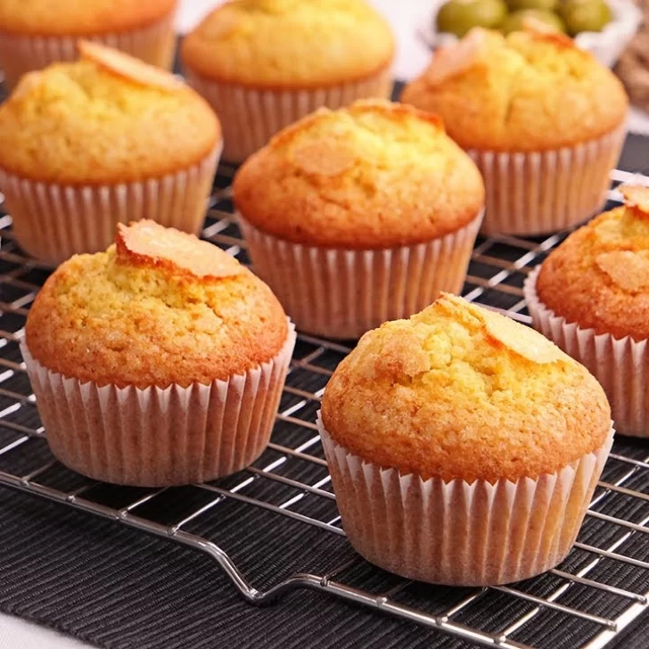 Receta de magdalenas caseras: solas o rellenas con dulce de leche
