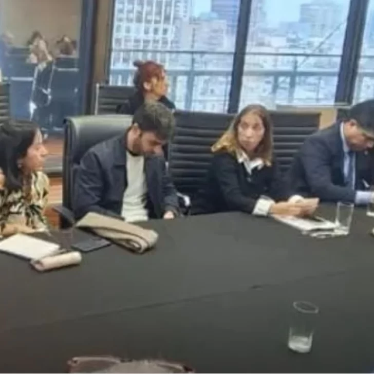 Conflicto pesquero: Tensa reunión en Trabajo, se pasó a un cuarto intermedio para este miércoles Conflicto pesquero: Tensa reunión en Trabajo, se pasó a un cuarto intermedio para este miércoles