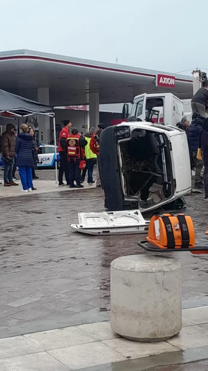 Por el Día del Paramédico, se realizó un simulacro de accidente vial en El Gorosito