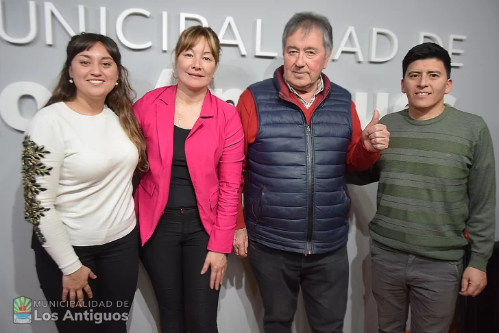 zulma-neira-apoyo-comunidad-los-antiguos-1-728x486 zulma-neira-apoyo-comunidad-los-antiguos-1-728x486