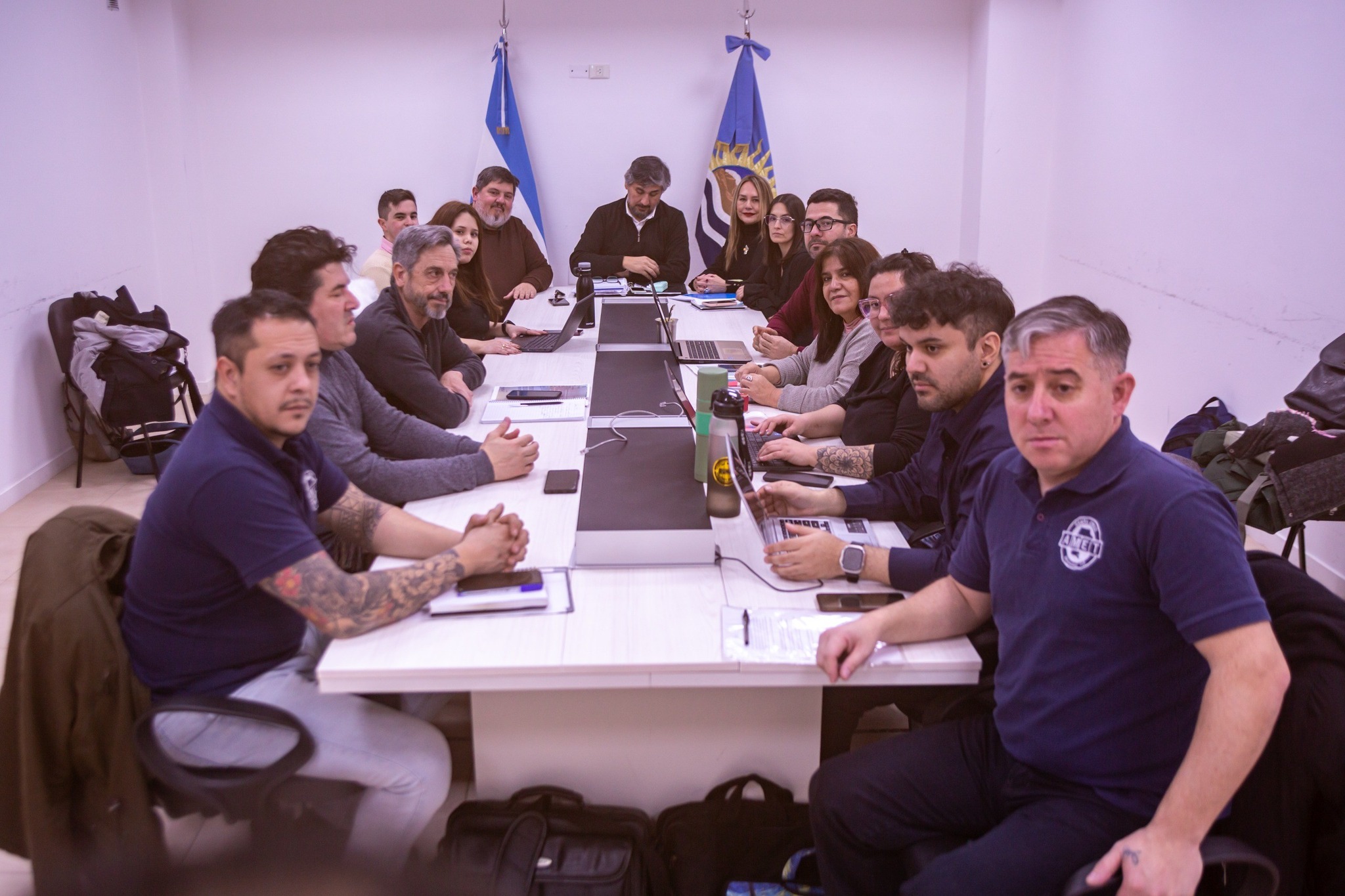  Paritaria docente: el Gobierno defendió el acuerdo y los gremios denunciaron incumplimientos laborales.