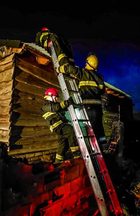 Tres intervenciones de Bomberos por el temporal en la zona norte de Santa Cruz