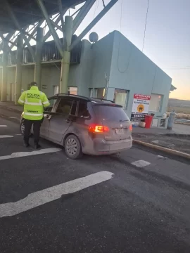 Lo buscaba la Justicia y lo atraparon en un control preventivo saliendo de Río Gallegos Lo buscaba la Justicia y lo atraparon en un control preventivo saliendo de Río Gallegos