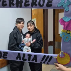 La familia de Ángel, el bebé del milagro, le agradeció a neonatología: “No hay palabras”